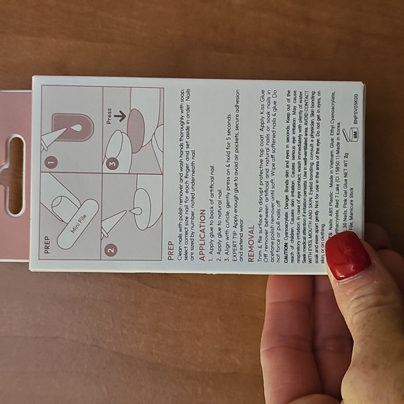 Kiss Bare but Better Premium Nails in Mocha•30 Nails Plus Glue! - Picture 9 of 9